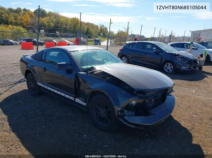 1ZVHT80N685105044 2008 Ford Mustang V6 Deluxe