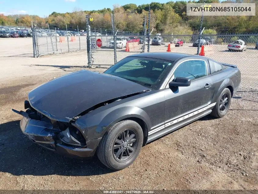1ZVHT80N685105044 2008 Ford Mustang V6 Deluxe