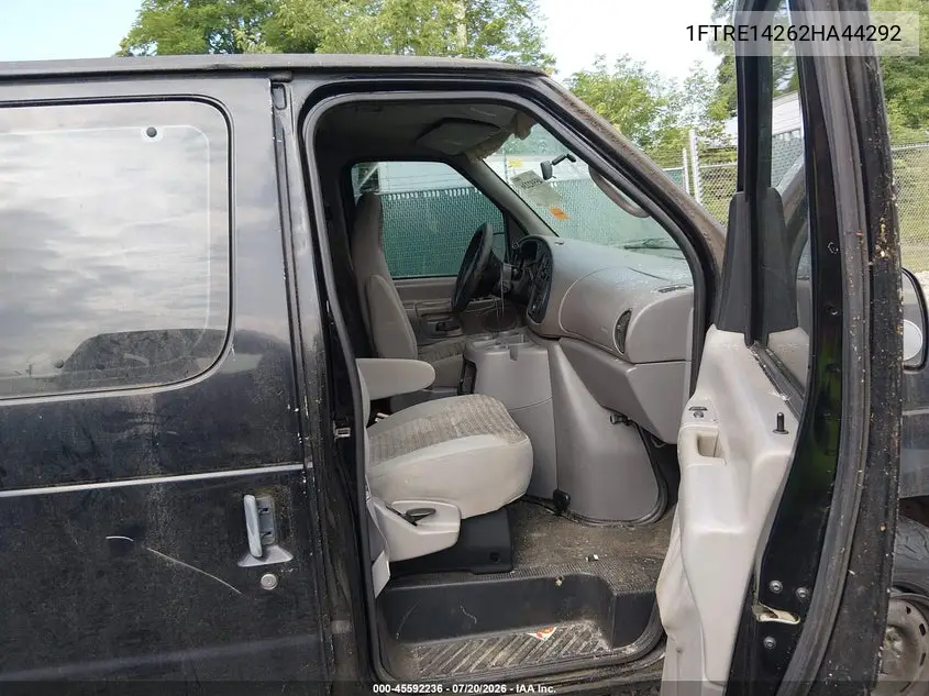 2002 Ford E-150 Commercial/Recreational VIN: 1FTRE14262HA44292 Lot: 45592236