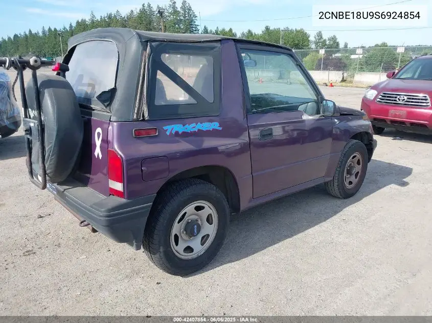 1995 Geo Tracker VIN: 2CNBE18U9S6924854 Lot: 42407854