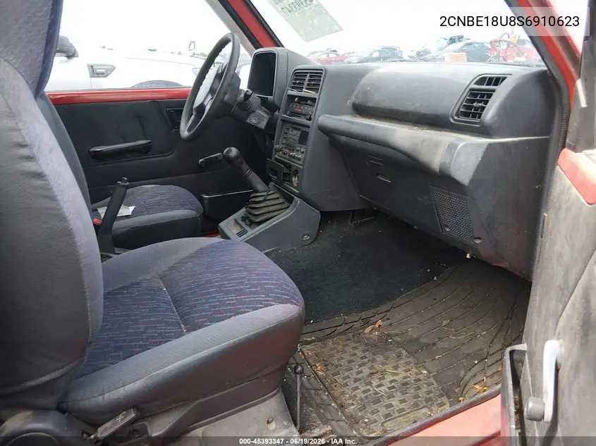 1995 Geo Tracker VIN: 2CNBE18U8S6910623 Lot: 45393347