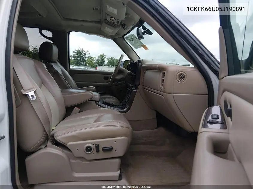 2005 GMC Yukon Xl 1500 Denali VIN: 1GKFK66U05J190891 Lot: 45421389