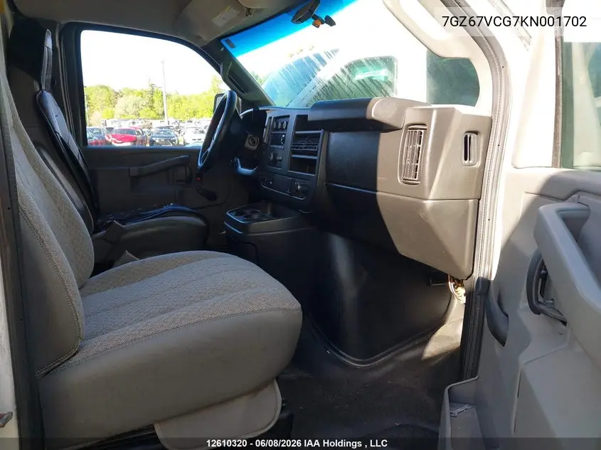 2019 GMC Savana Cutaway 4500 Van VIN: 7GZ67VCG7KN001702 Lot: 12610320