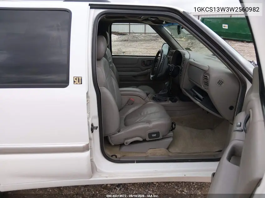 1998 GMC Jimmy Slt VIN: 1GKCS13W3W2560982 Lot: 45319572