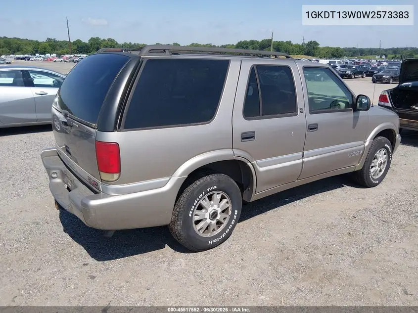 1998 GMC Jimmy Slt VIN: 1GKDT13W0W2573383 Lot: 45517552