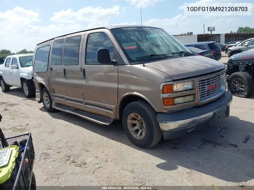 2002 GMC Savana Passenger Standard VIN: 1GDFG15M921208703 Lot: 45445125