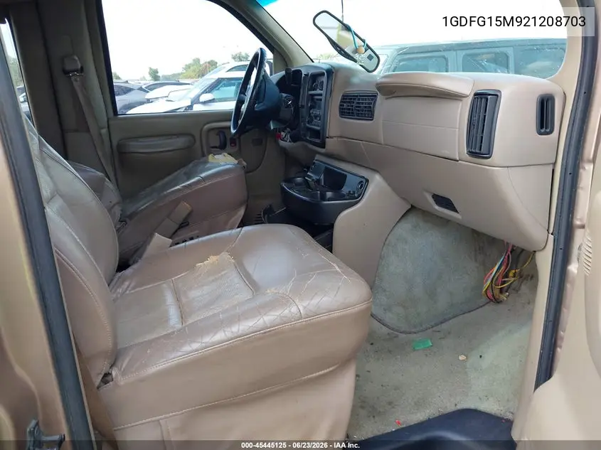 2002 GMC Savana Passenger Standard VIN: 1GDFG15M921208703 Lot: 45445125