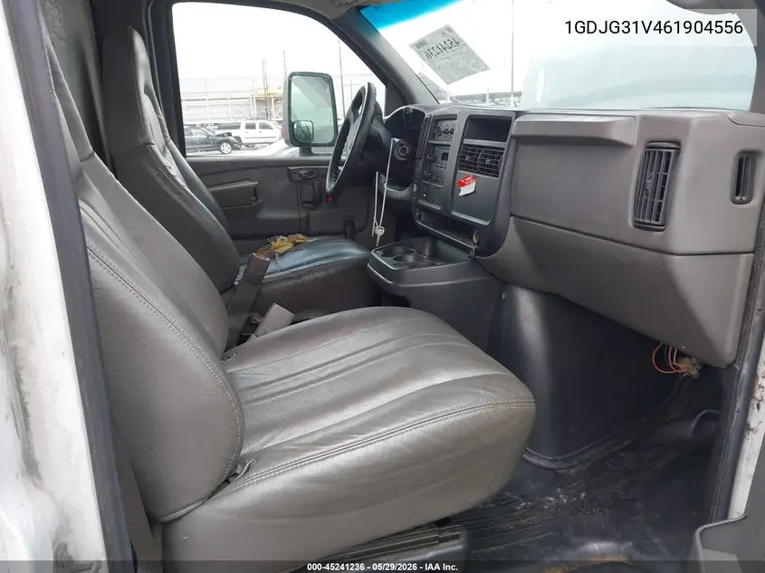2006 GMC Savana Cutaway G3500 VIN: 1GDJG31V461904556 Lot: 45241236