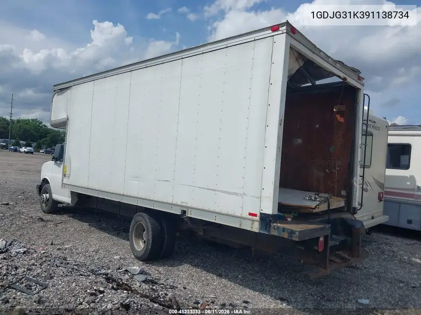 2009 GMC Savana Cutaway Work Van VIN: 1GDJG31K391138734 Lot: 45233333
