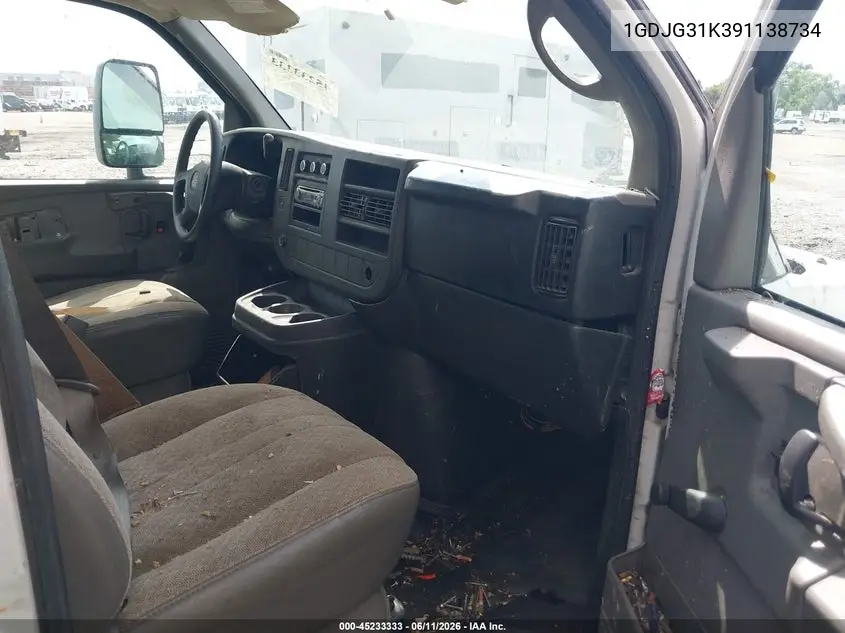 2009 GMC Savana Cutaway Work Van VIN: 1GDJG31K391138734 Lot: 45233333