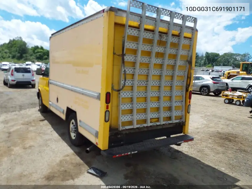 2009 GMC Savana Cutaway Work Van VIN: 1GDGG31C691901171 Lot: 45428386