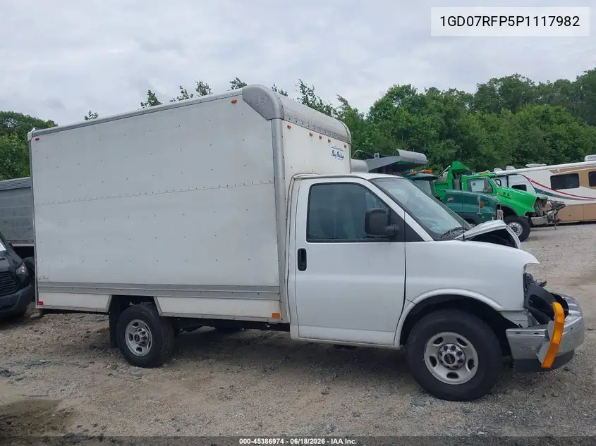 2023 GMC Savana Cutaway Work Van VIN: 1GD07RFP5P1117982 Lot: 45386974