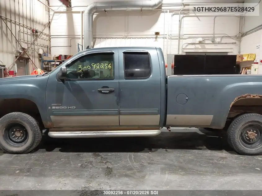 2007 GMC Sierra K2500 Heavy Duty VIN: 1GTHK29687E528429 Lot: 30092256