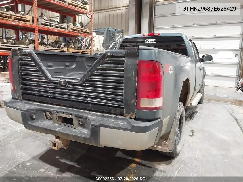 2007 GMC Sierra K2500 Heavy Duty VIN: 1GTHK29687E528429 Lot: 30092256