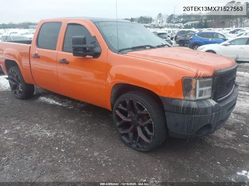 2GTEK13MX71527563 2007 GMC Sierra 1500 Sle1