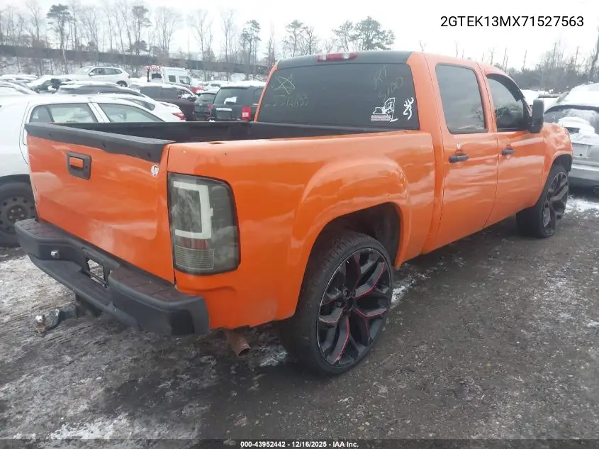 2GTEK13MX71527563 2007 GMC Sierra 1500 Sle1
