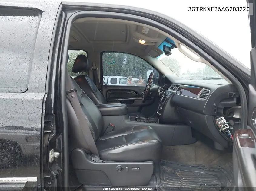 2010 GMC Sierra 1500 Denali VIN: 3GTRKXE26AG203220 Lot: 45231044