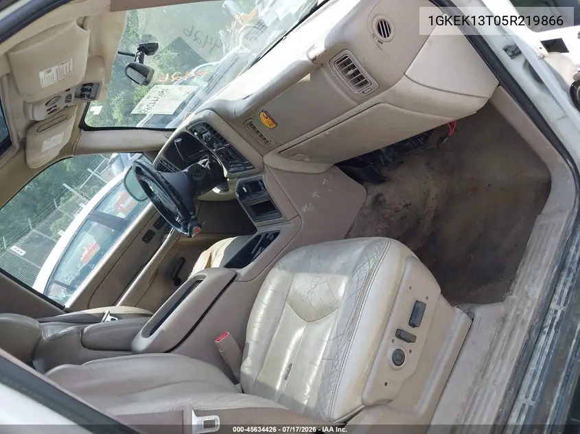 2005 GMC Yukon Slt VIN: 1GKEK13T05R219866 Lot: 45634426