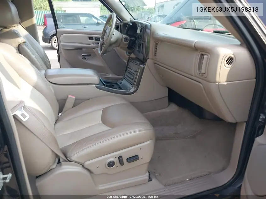2005 GMC Yukon Denali VIN: 1GKEK63UX5J198318 Lot: 45673199