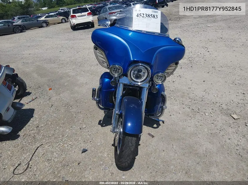 2007 Harley-Davidson Flhtcuse VIN: 1HD1PR8177Y952845 Lot: 45238583