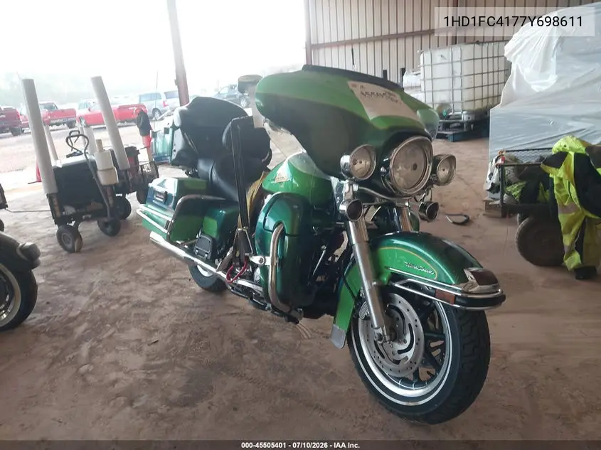 2007 Harley-Davidson Flhtcui VIN: 1HD1FC4177Y698611 Lot: 45505401