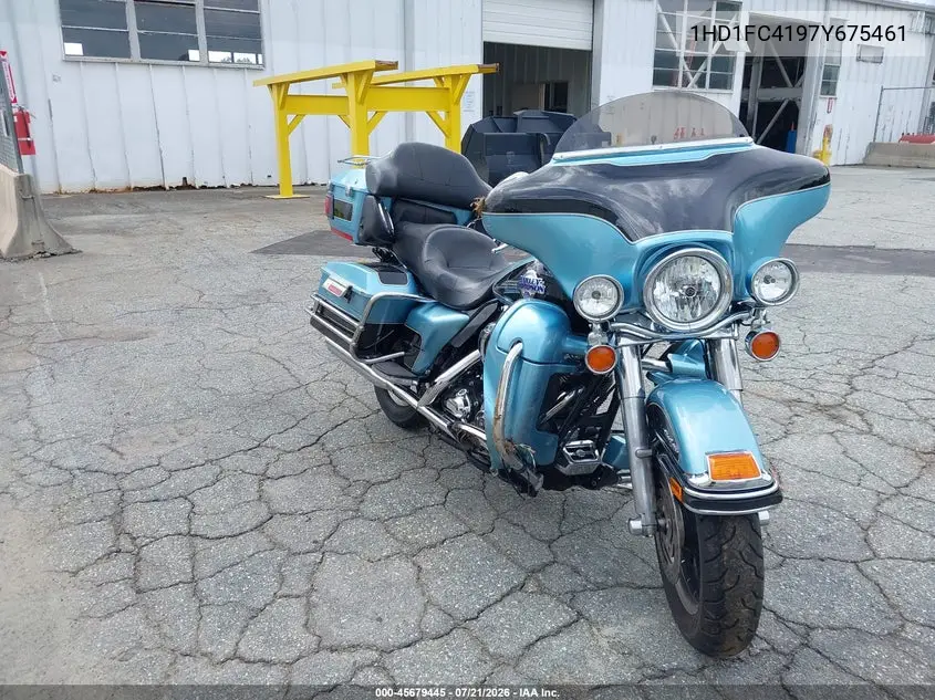 2007 Harley-Davidson Flhtcui VIN: 1HD1FC4197Y675461 Lot: 45679445