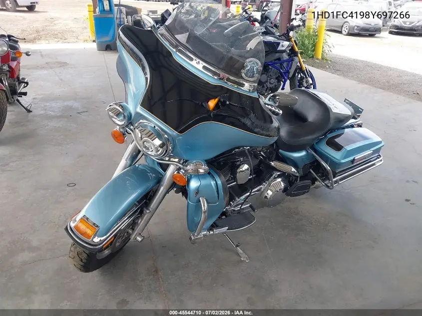 2008 Harley-Davidson Flhtcui VIN: 1HD1FC4198Y697266 Lot: 45544710