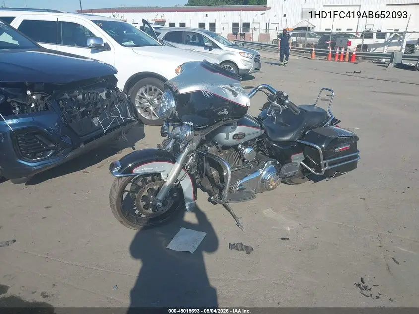 2010 Harley-Davidson Flhtcu VIN: 1HD1FC419AB652093 Lot: 45015693