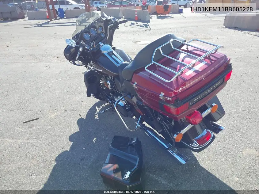 2011 Harley-Davidson Flhtk VIN: 1HD1KEM11BB605228 Lot: 45399348