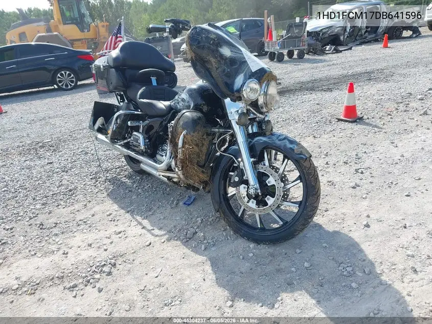 2013 Harley-Davidson Flhtcu Ultra Classic Electra Gld VIN: 1HD1FCM17DB641596 Lot: 45304237