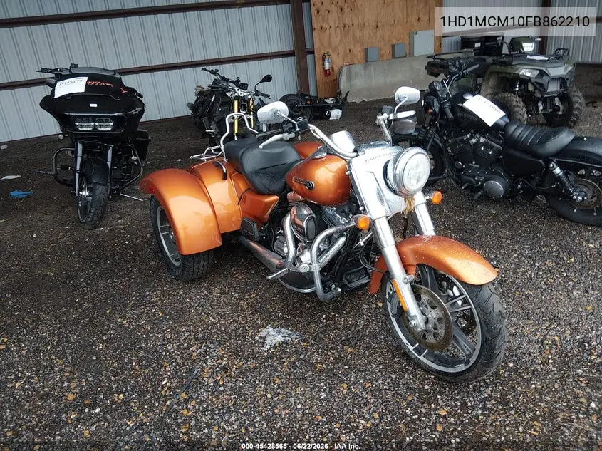 2015 Harley-Davidson Flrt Free Wheeler VIN: 1HD1MCM10FB862210 Lot: 45428565