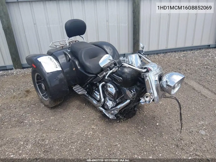 2016 Harley-Davidson Flrt Free Wheeler VIN: 1HD1MCM16GB852069 Lot: 45637775
