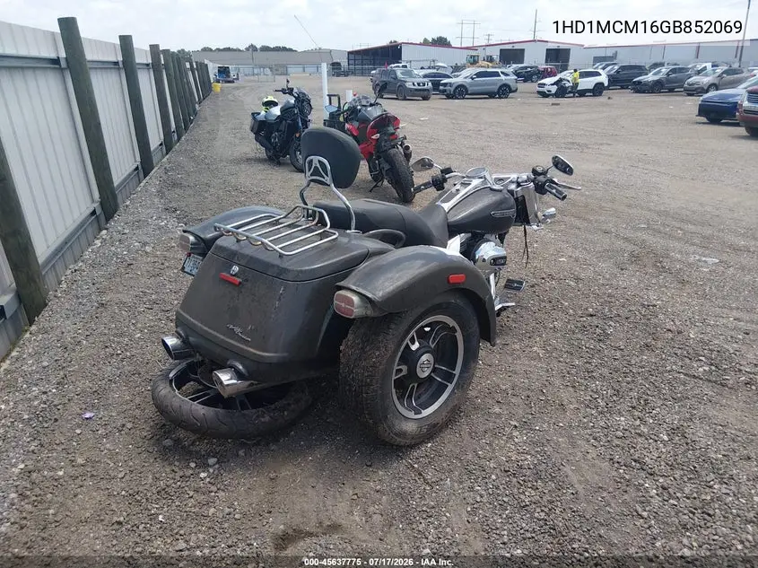 2016 Harley-Davidson Flrt Free Wheeler VIN: 1HD1MCM16GB852069 Lot: 45637775