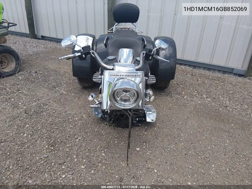 2016 Harley-Davidson Flrt Free Wheeler VIN: 1HD1MCM16GB852069 Lot: 45637775