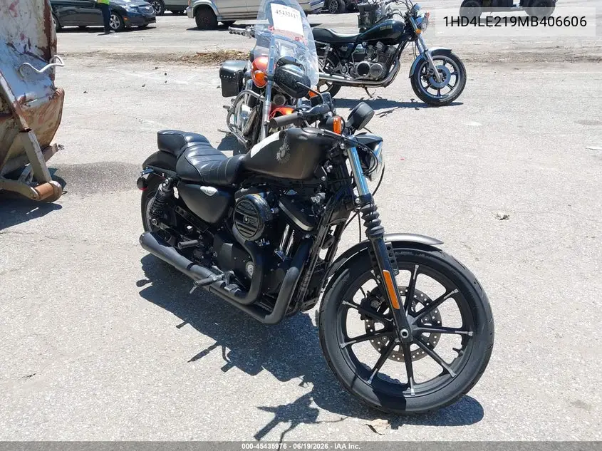 2021 Harley-Davidson Xl883 N VIN: 1HD4LE219MB406606 Lot: 45435976