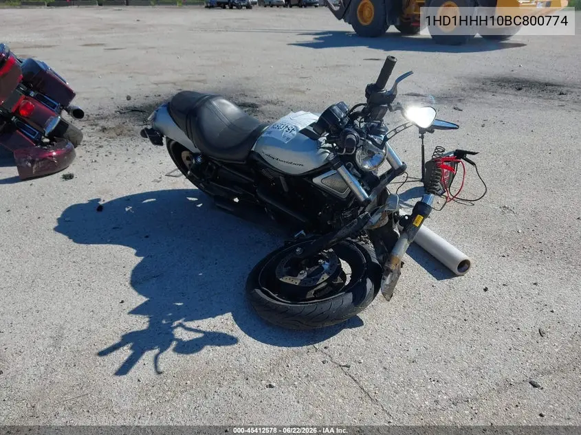 2011 Harley-Davidson Vrscdx VIN: 1HD1HHH10BC800774 Lot: 45412578
