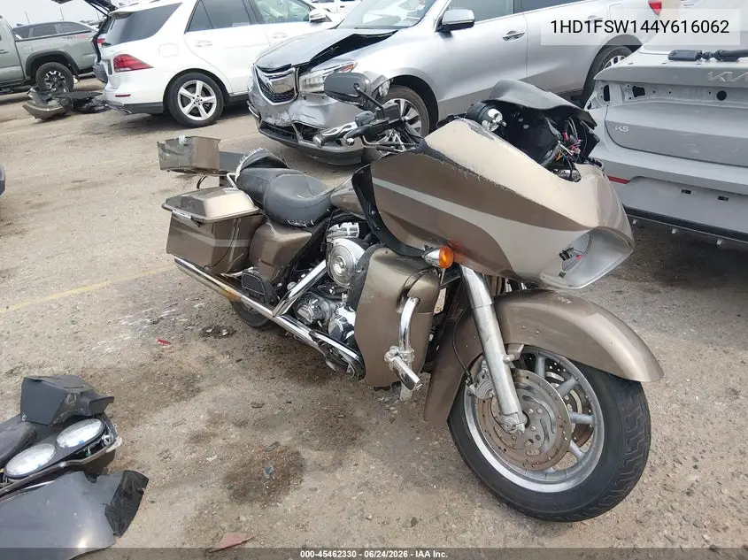 2004 Harley-Davidson Fltri VIN: 1HD1FSW144Y616062 Lot: 45462330