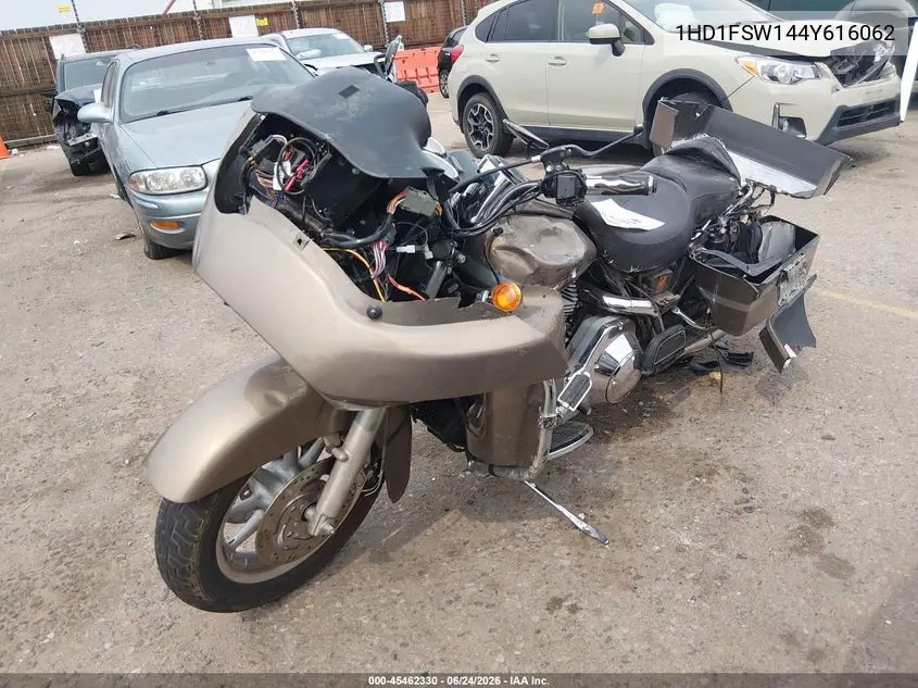 2004 Harley-Davidson Fltri VIN: 1HD1FSW144Y616062 Lot: 45462330