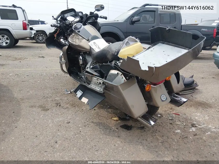 2004 Harley-Davidson Fltri VIN: 1HD1FSW144Y616062 Lot: 45462330