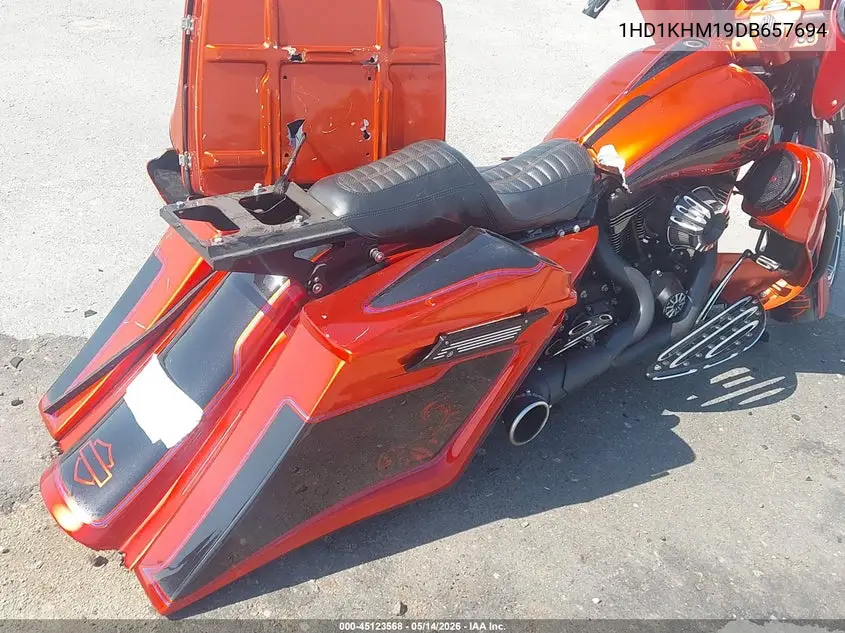2013 Harley-Davidson Fltrx Road Glide Custom VIN: 1HD1KHM19DB657694 Lot: 45123568