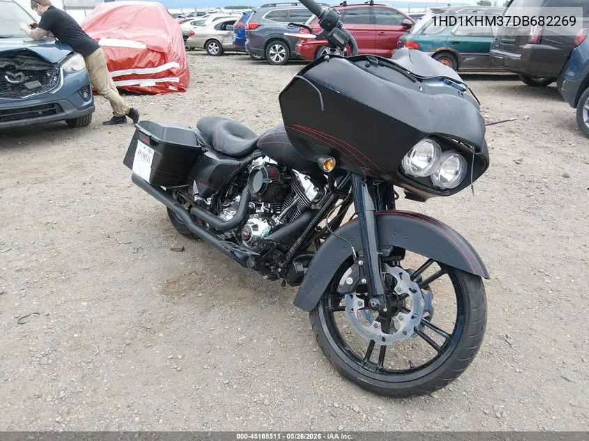 2013 Harley-Davidson Fltrx Road Glide Custom VIN: 1HD1KHM37DB682269 Lot: 45188511