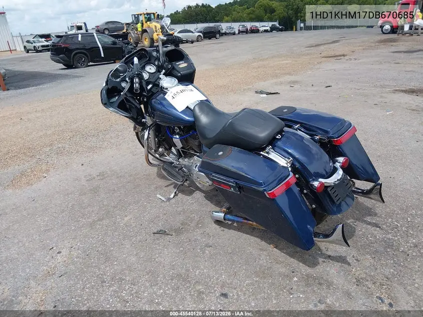 2013 Harley-Davidson Fltrx Road Glide Custom VIN: 1HD1KHM17DB670685 Lot: 45540128