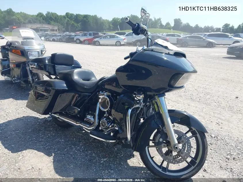 2017 Harley-Davidson Fltrxs Road Glide Special VIN: 1HD1KTC11HB638325 Lot: 45440065