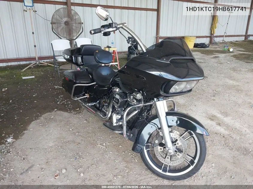 2017 Harley-Davidson Fltrxs Road Glide Special VIN: 1HD1KTC19HB617741 Lot: 45551375
