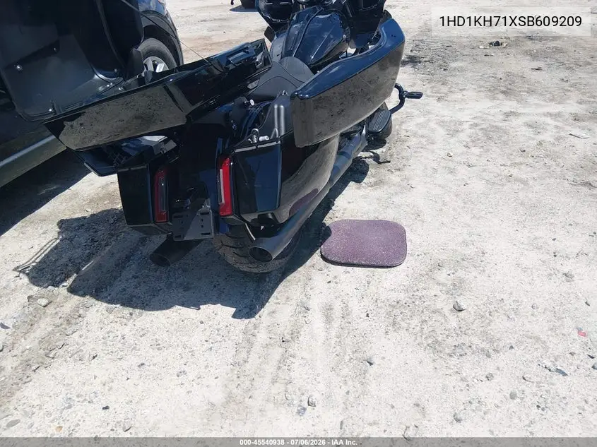 2025 Harley-Davidson Fltrx VIN: 1HD1KH71XSB609209 Lot: 45540938