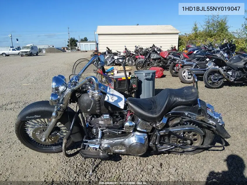 1992 Harley-Davidson Flstc VIN: 1HD1BJL55NY019047 Lot: 45656391