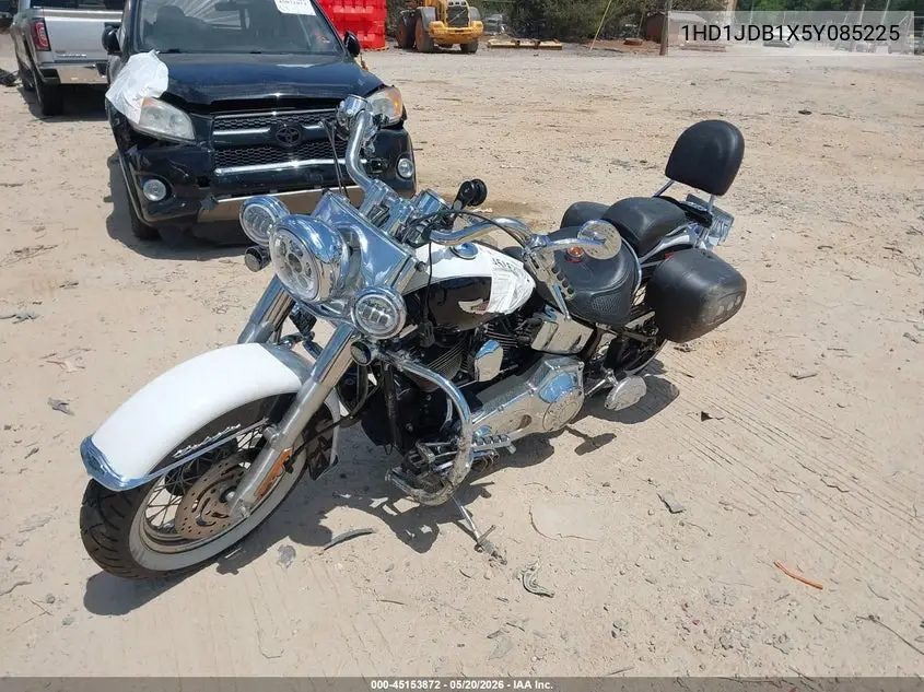 2005 Harley-Davidson Flstni VIN: 1HD1JDB1X5Y085225 Lot: 45153872
