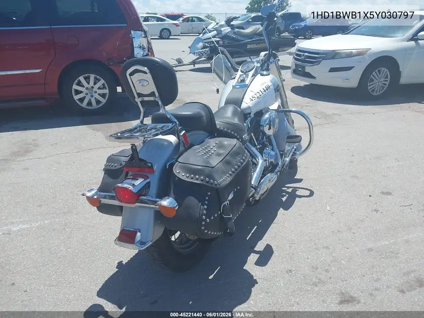 2005 Harley-Davidson Flstci VIN: 1HD1BWB1X5Y030797 Lot: 45221440