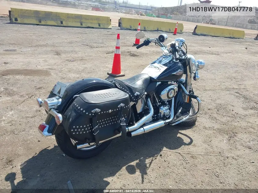 2013 Harley-Davidson Flstc Heritage Softail Classic VIN: 1HD1BWV17DB047778 Lot: 44800181
