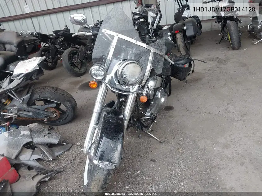 2016 Harley-Davidson Flstn Softail Deluxe VIN: 1HD1JDV17GB014128 Lot: 45208084